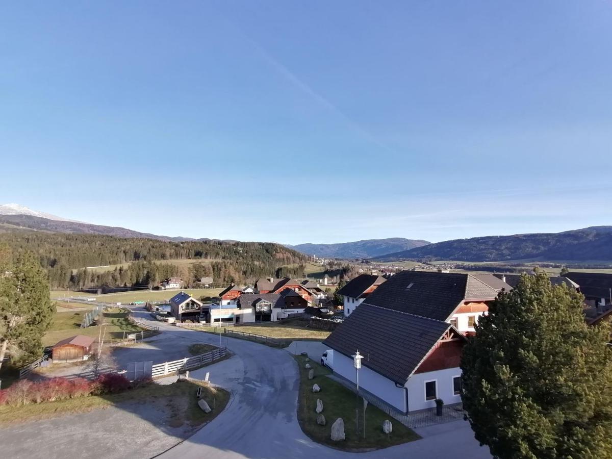 Fanningerwirt Holzer Apartment Mariapfarr Luaran gambar