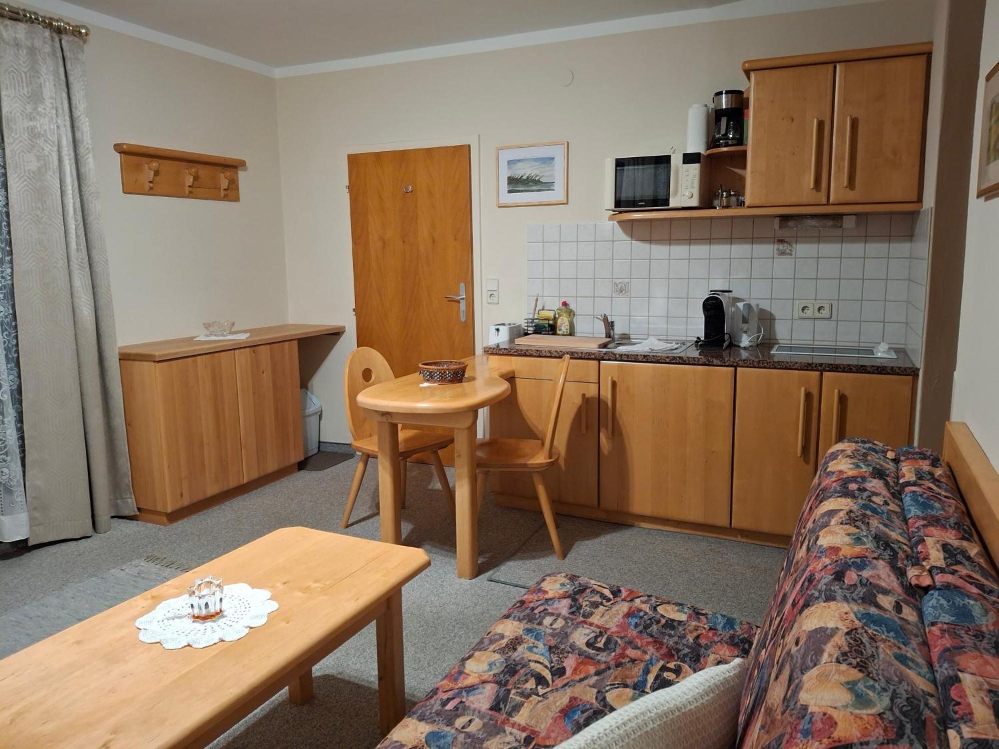 Fanningerwirt Holzer Apartment Mariapfarr Luaran gambar